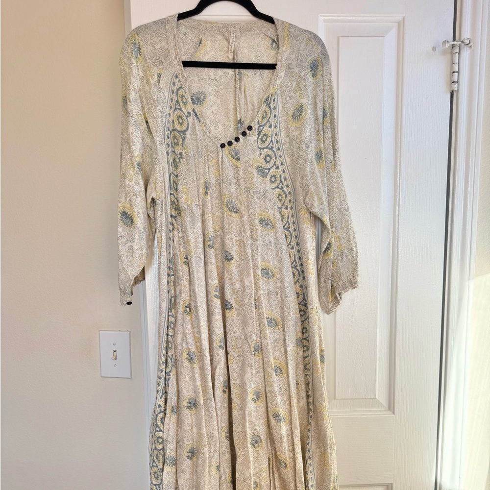 Magnolia Pearl Floral Maxi Dress